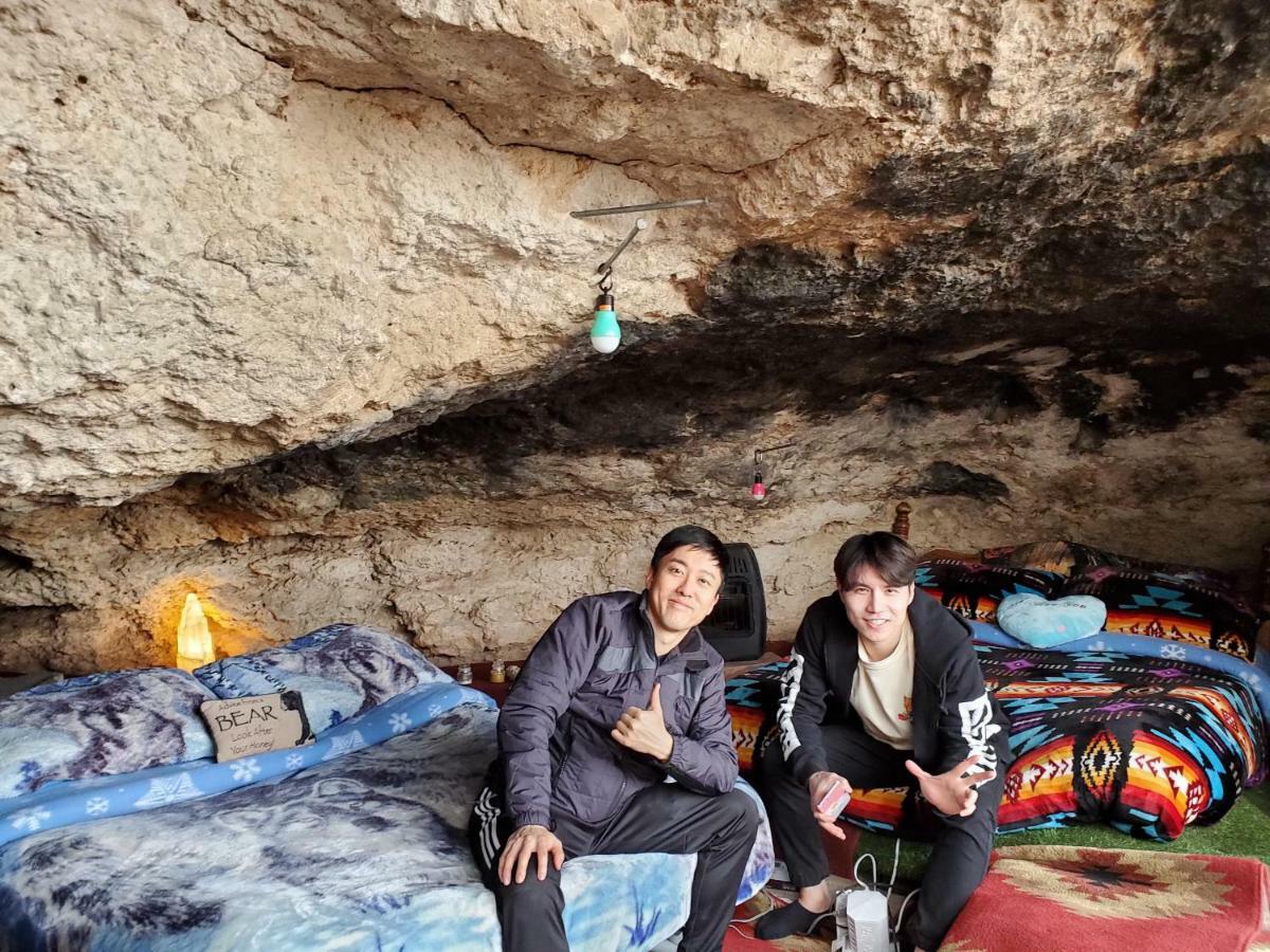 Cave, Yurt, Bubble And Other Glamping Adventures Hotell Sedona Exteriör bild