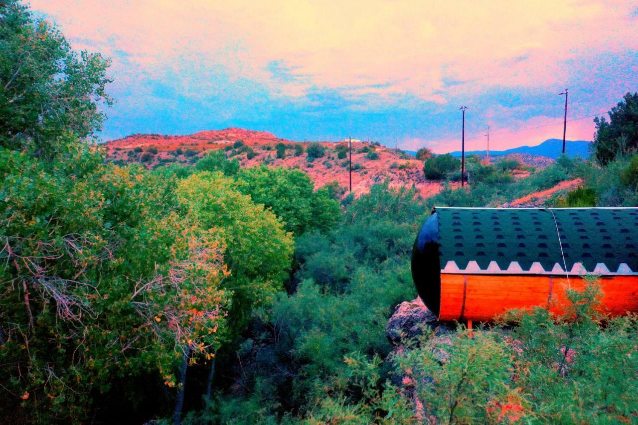 Cave, Yurt, Bubble And Other Glamping Adventures Hotell Sedona Exteriör bild
