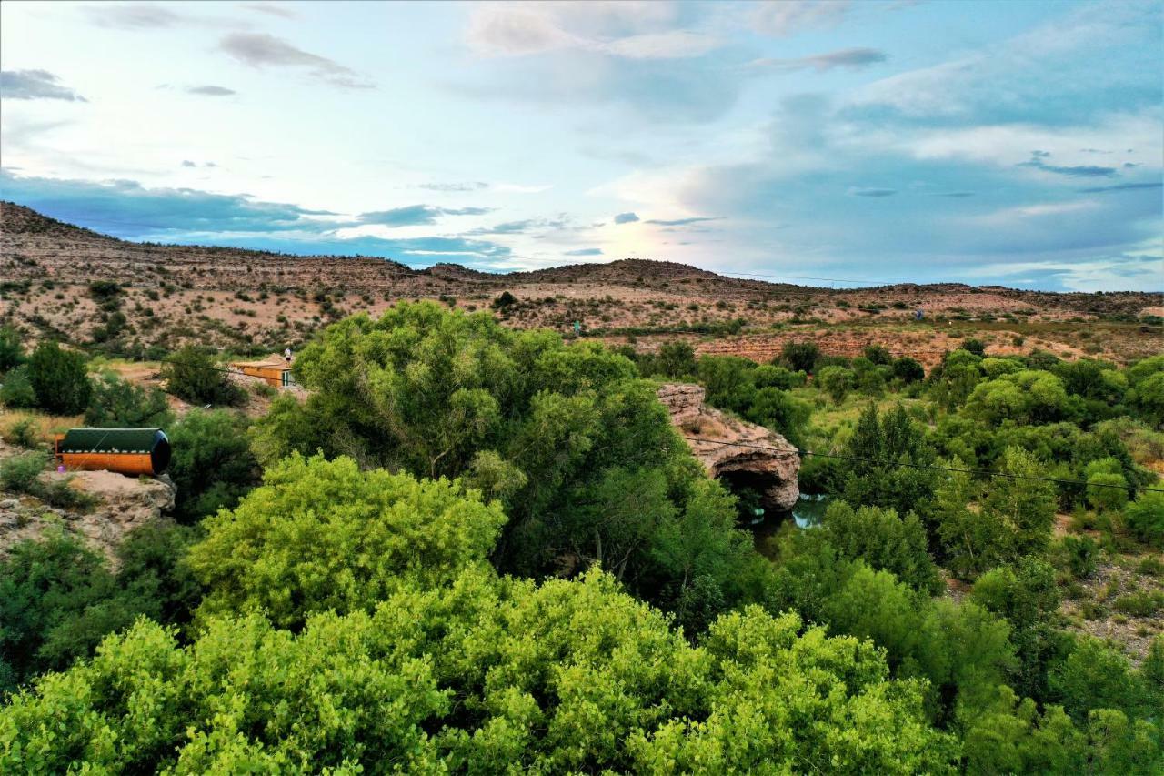 Cave, Yurt, Bubble And Other Glamping Adventures Hotell Sedona Exteriör bild